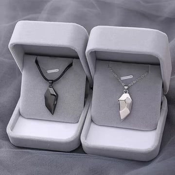 Magnetic Love Couple Necklace.