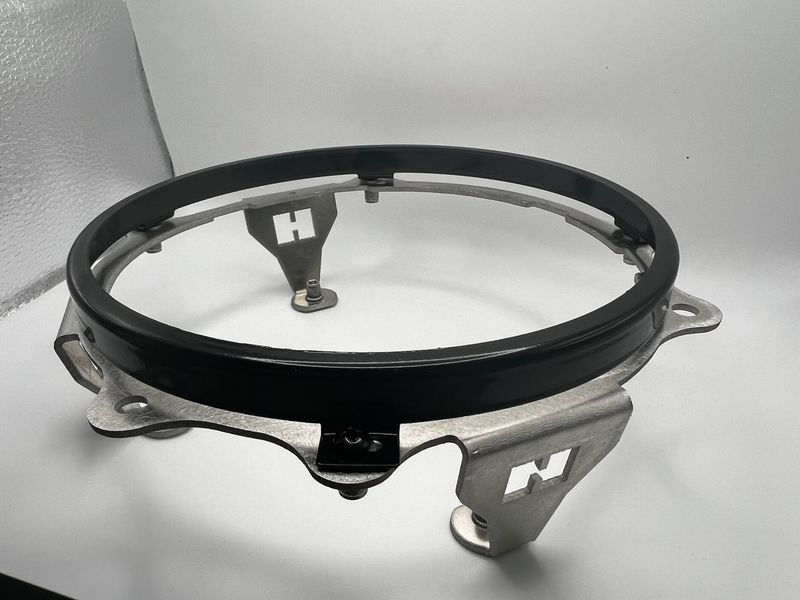 Hummer H3 Metal 7" round headlight adapter