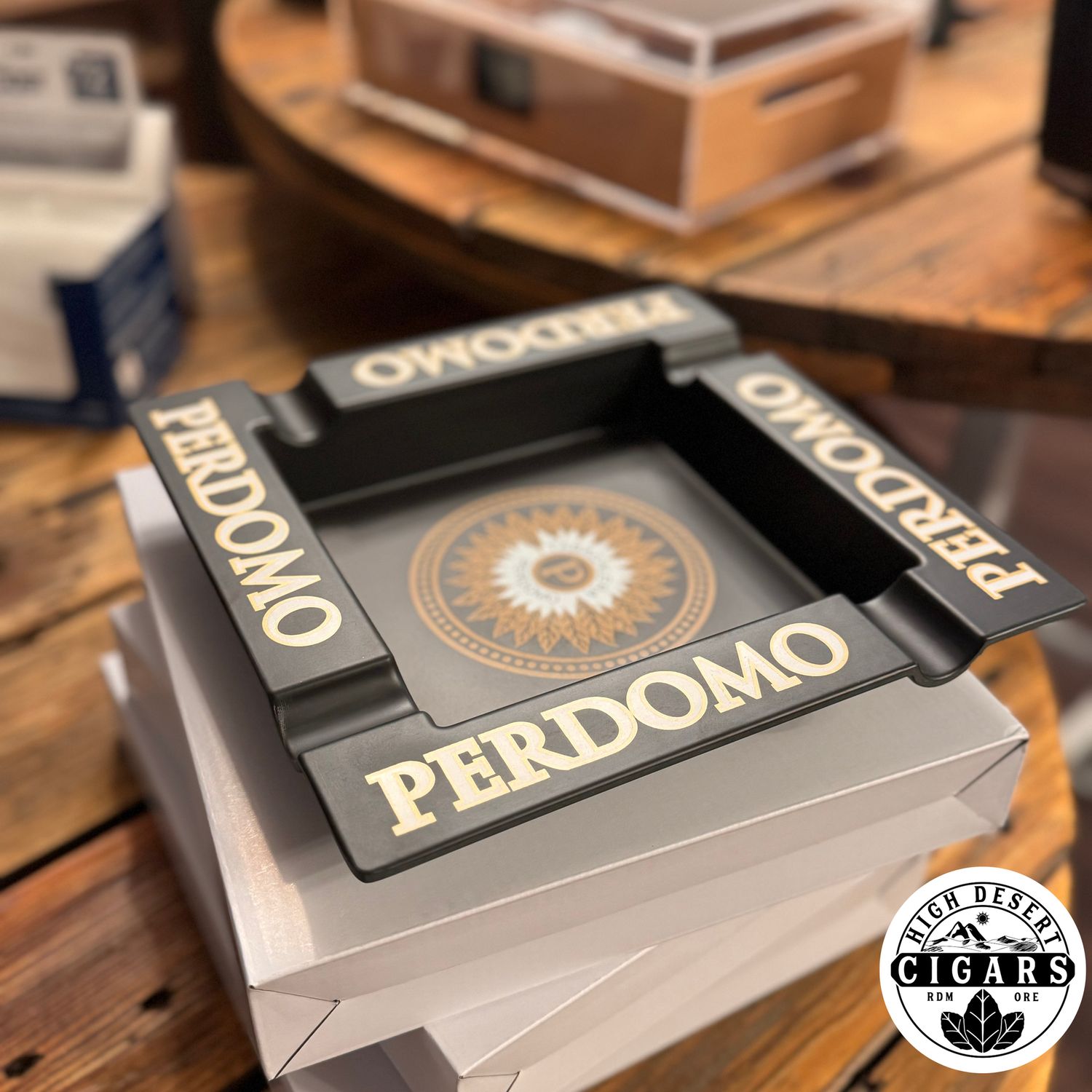 Perdomo ashtray