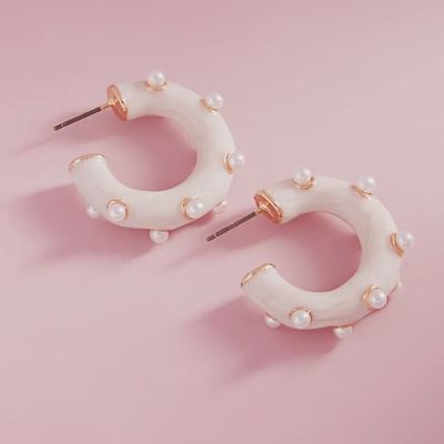 Round Pearlized Earrings