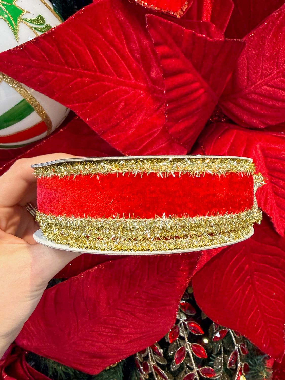 Velvet Metallic Dupion Tinsel Edge, Color: Red