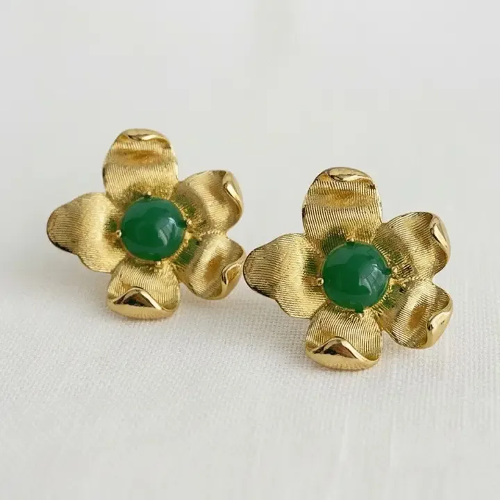 Floral Statement Drops