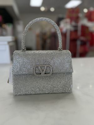 Elegant Rhinestone Adorned Handbag