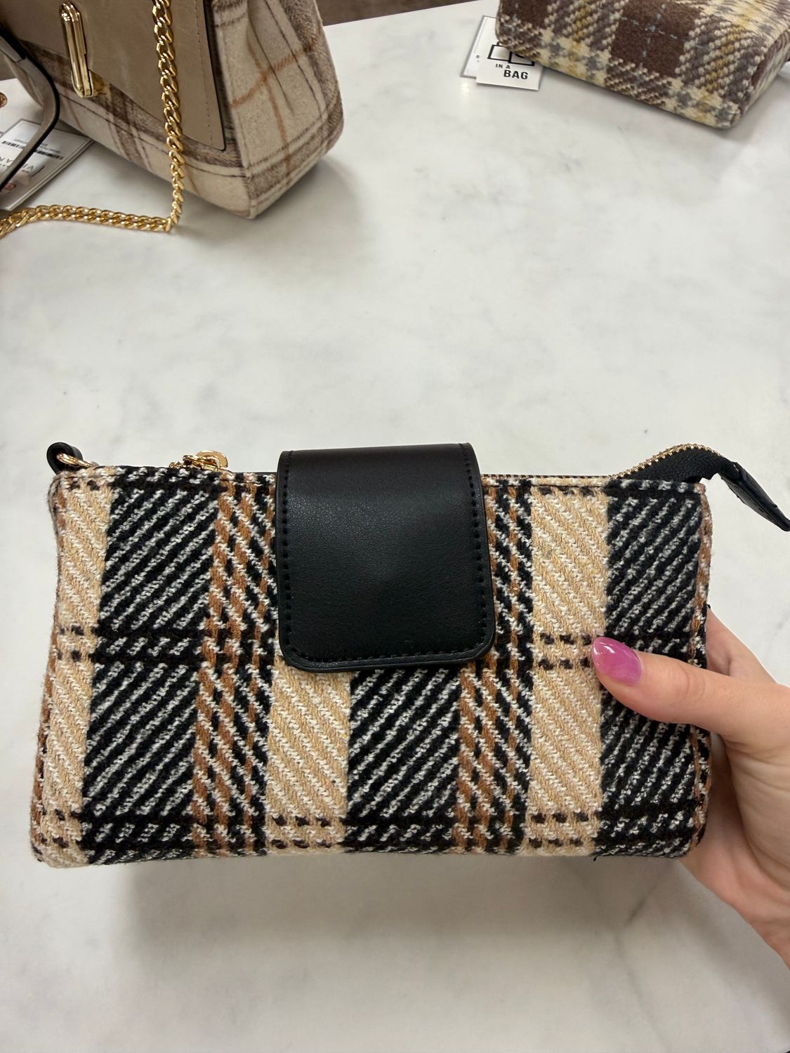 Luciana Purse, Color: Black/Beige