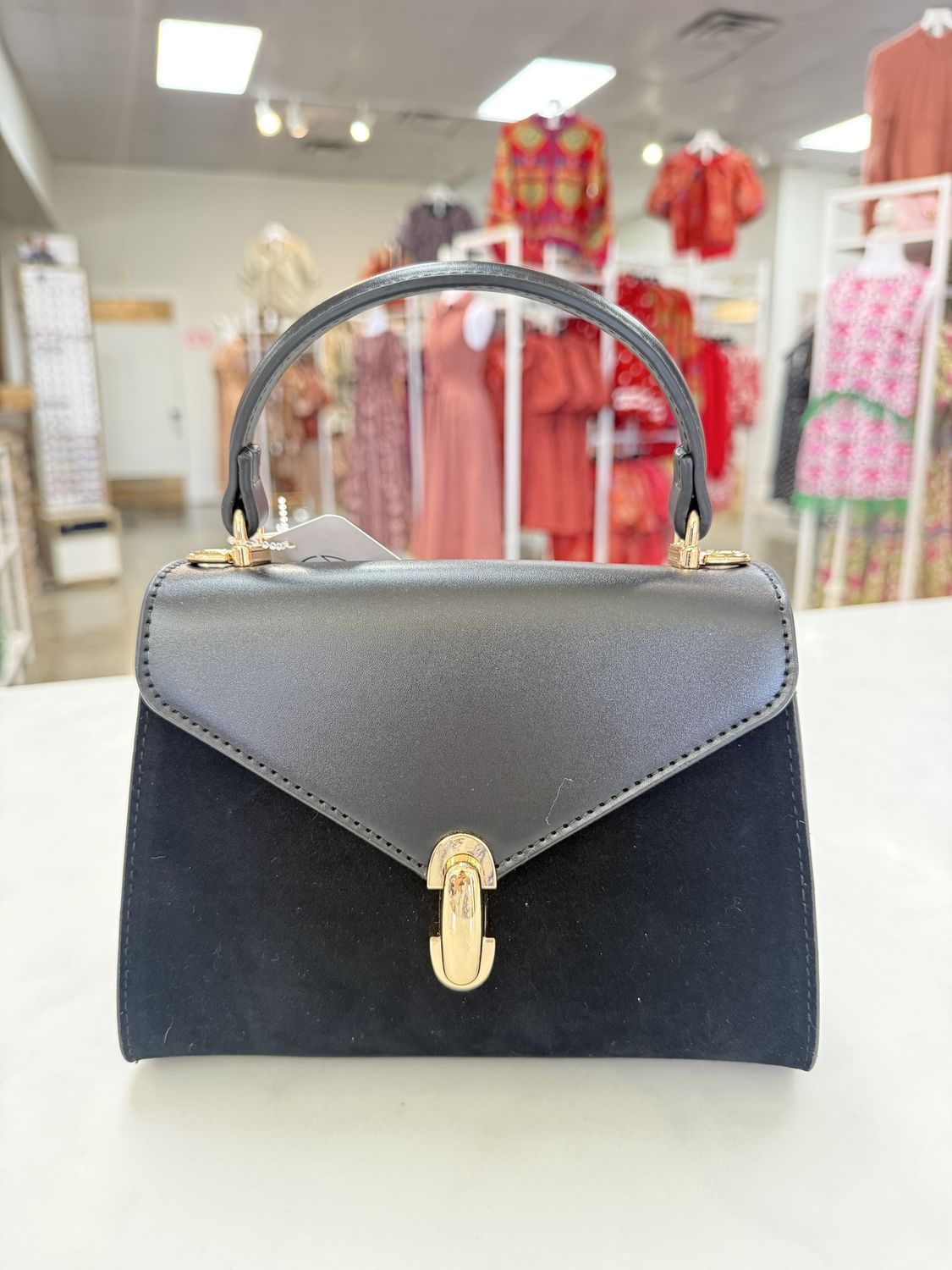 HPC6876, Color: Black