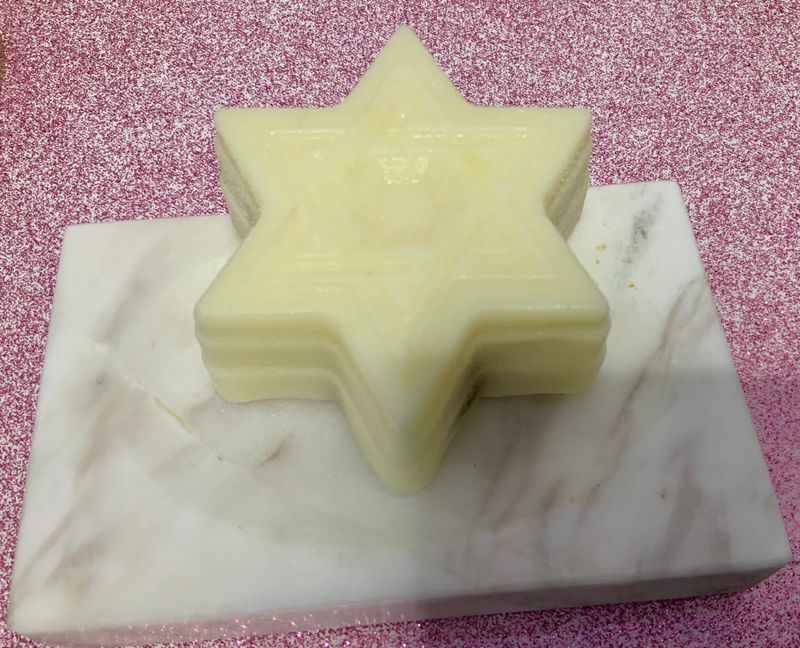 Israel Sandalwood and Lemongrass
