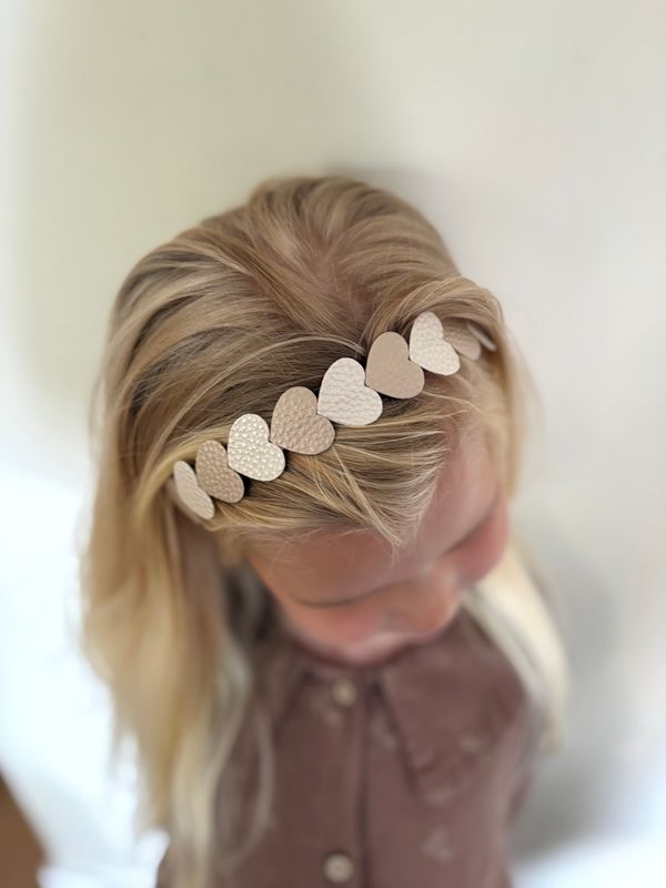 Haarband beige hartjes
