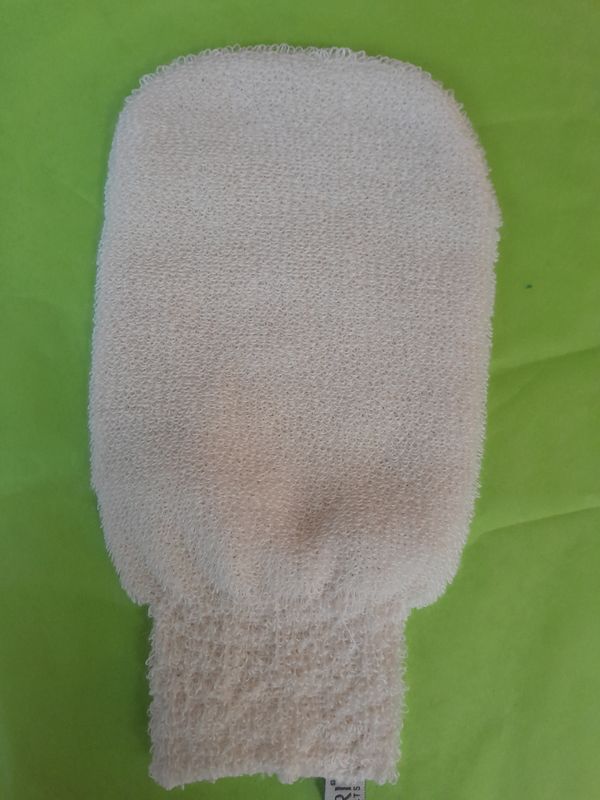 Peelinghandschuh aus Brennnessel-Baumwoll-Gewebe Peelinghandschuh aus Brennnessel-Baumwoll-Gewebe
