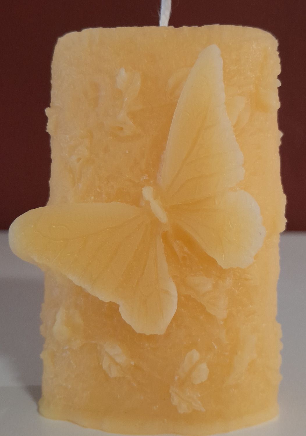 ovale Kerze "Schmetterling"