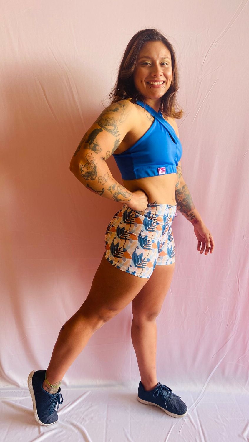 Short Blanco Azul y Naranja