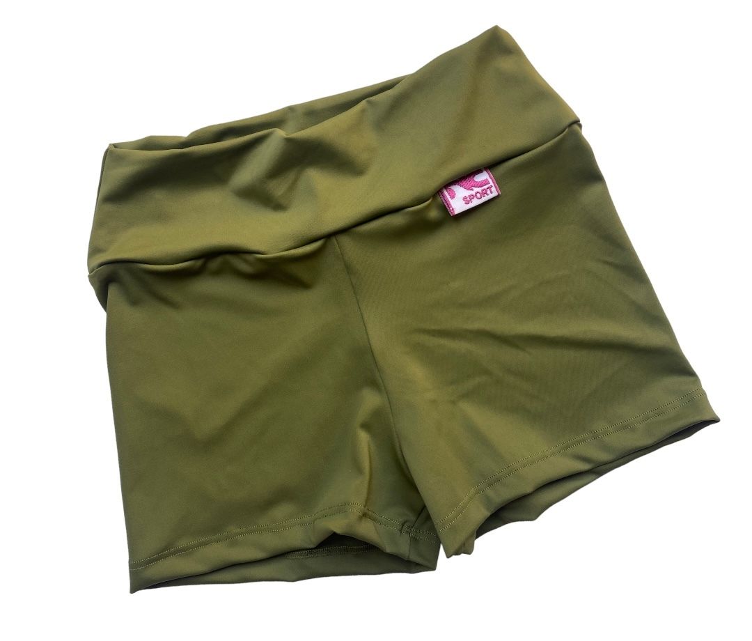 Short Verde Musgo