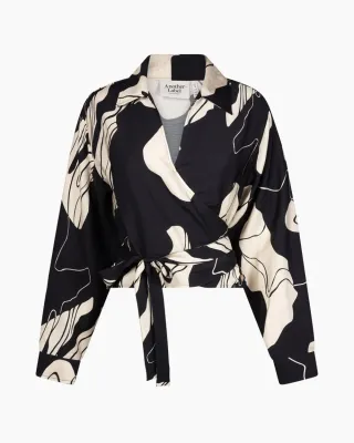 Antonia top l/sBlack river