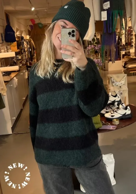 SLFGABELLA LS KNIT O-NECK CAMPScarab BLACK