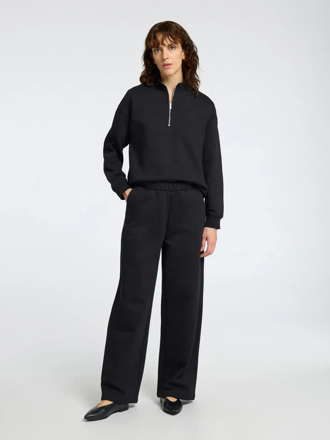 SLFGIA LS ZIPPER SWEAT	Black