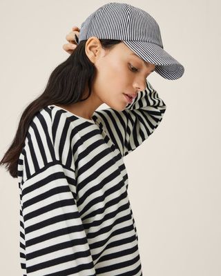 MSCHRhianne Cap STPEgret Black