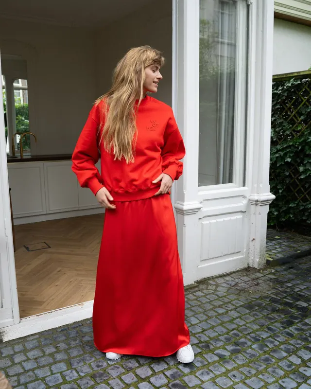 Jaxy sweat	Fiery red