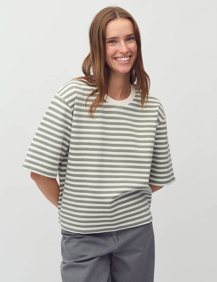 Top Emrys-M	Betsy Stripe	Shadow Sugar Stripe Green