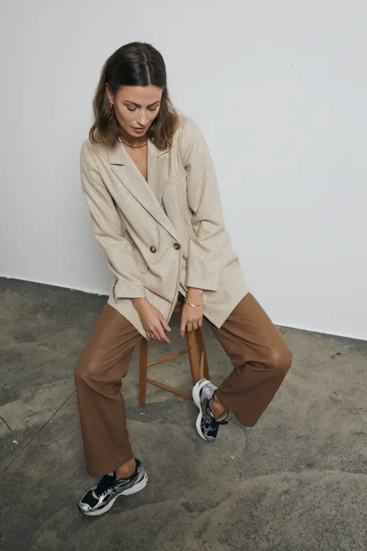 Selena jacket	004 Sand