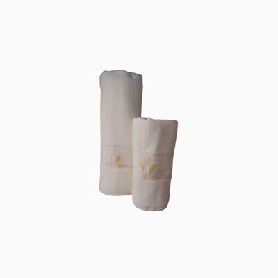 MONCLER Towels set of 2 pieces White