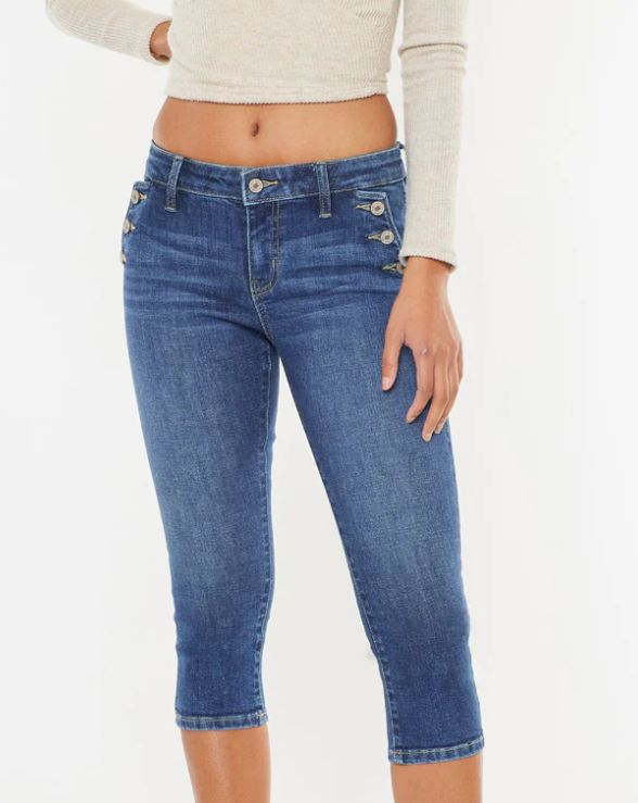 KANCAN WOMEN&#39;S SWEENY MID RISE DARK WASH CAPRIS