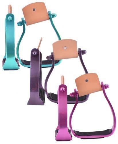 SHOWMAN COATED ANGLED ALUMINUM STIRRUPS