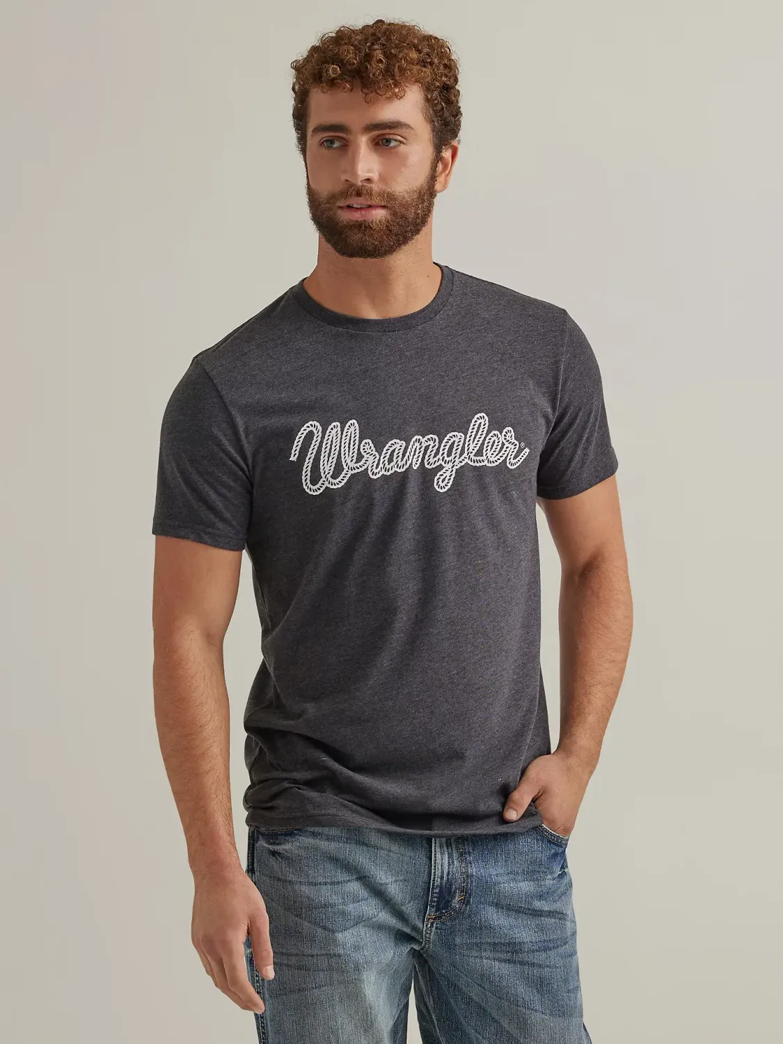 WRANGLER® ROPE LOGO T-SHIRT IN CAVIAR HEATHER