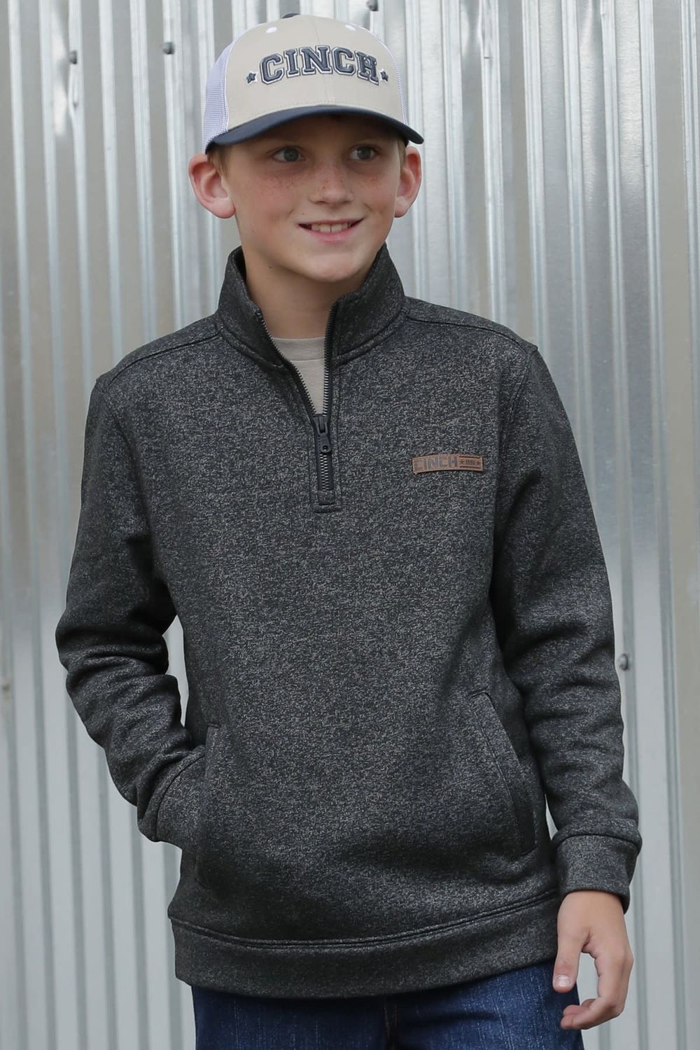 CINCH BOY&#39;S 1/2 ZIP PULLOVER- BLACK