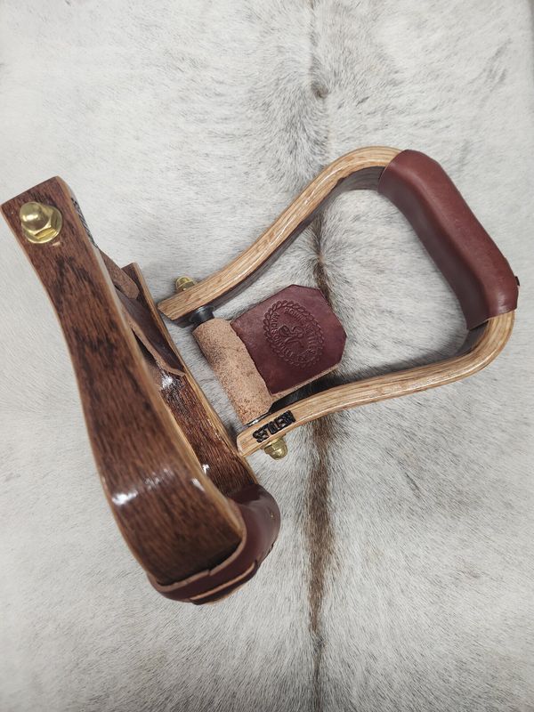 NETTLES 1.5" FLATBOTTOM STIRRUPS