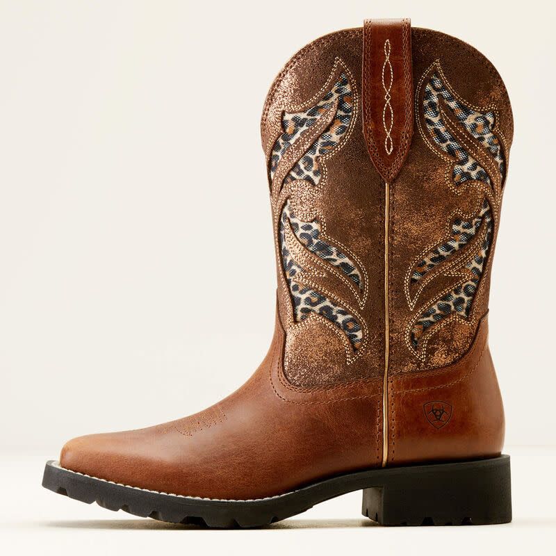 ARIAT WOMEN'S UNBRIDLED RANCHER VENTTEK WESTERN BOOT