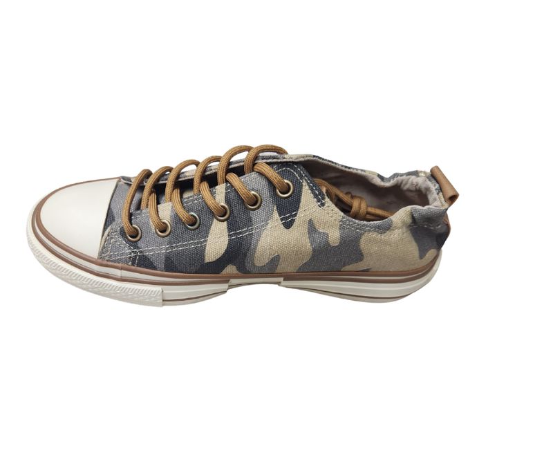 VERY G WOMEN'S DRIANA CAMO SNEAKER
