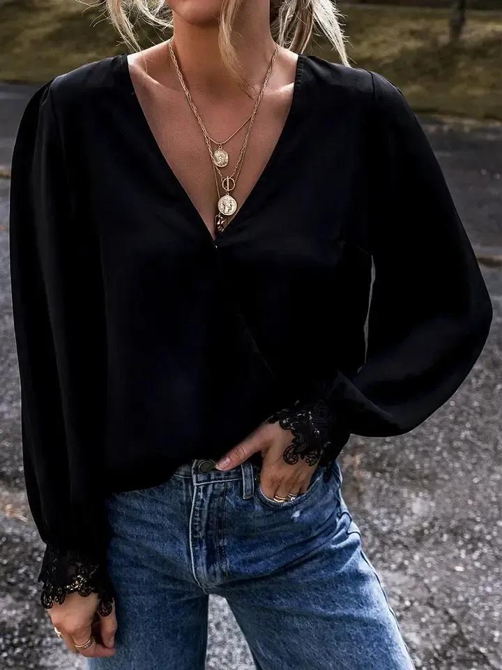 CLASSIC LACE CROCHET CUFF V NECK BLOUSE