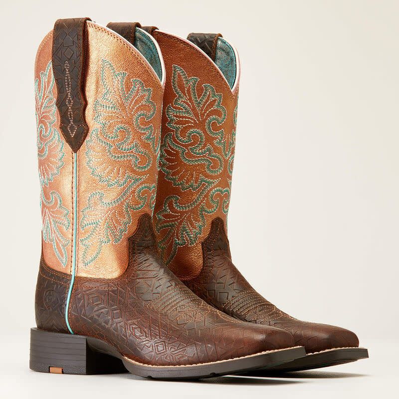 ARIAT WOMEN&#39;S ROUND UP WIDE SQ. TOE BOOT