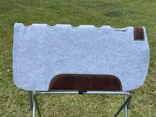 RESISTANCE 31"x32" CUTTER SADDLE PAD