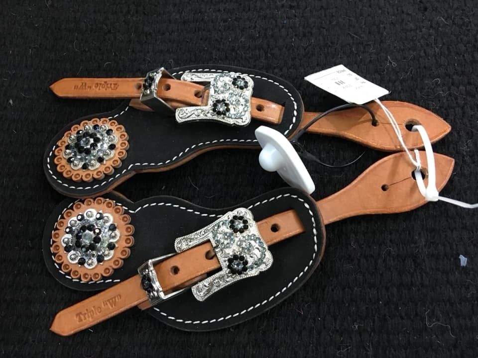 CHOCOLATE SPUR STRAP BLACK