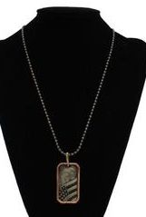 SILVER STRIKE FLAG NECKLACE