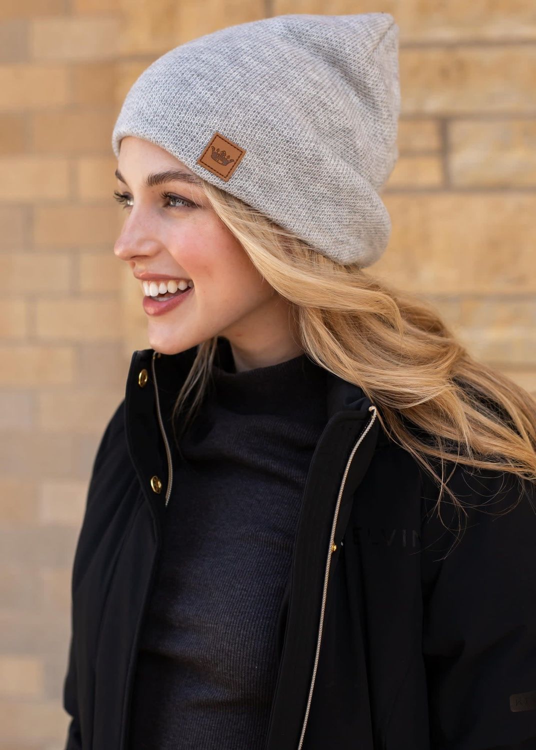 GREY SLOUCHY BEANIE