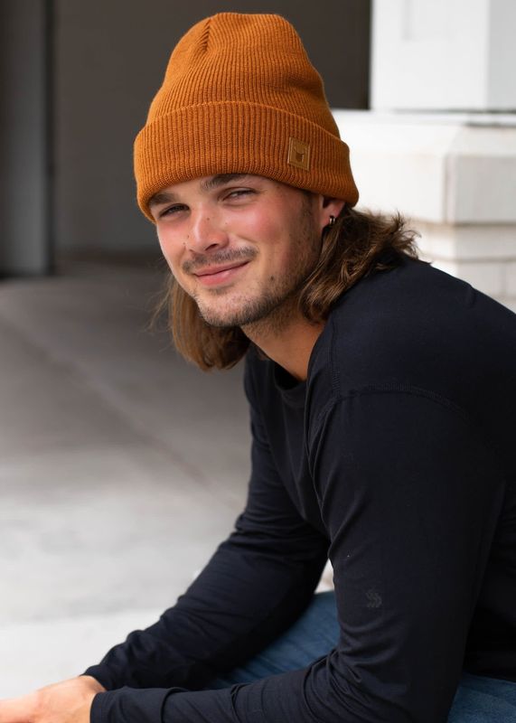 MENS TOBACCO BEANIE