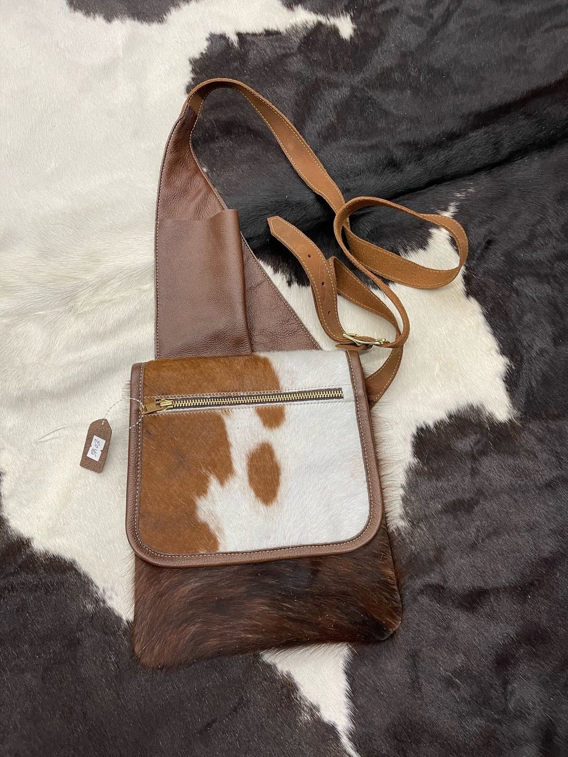 COWHIDE FUR AND GENUINE ITALIAN LEATHER CROSS BODY PURSE