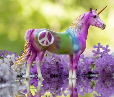 BREYER KEEP THE PEACE UNICORN