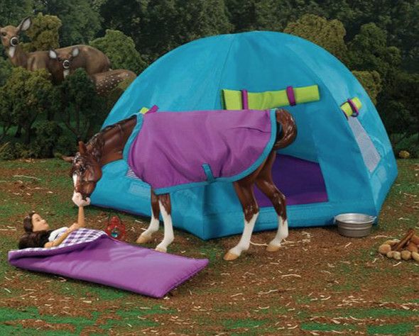 BREYER BACKCOUNTRY CAMPING SET