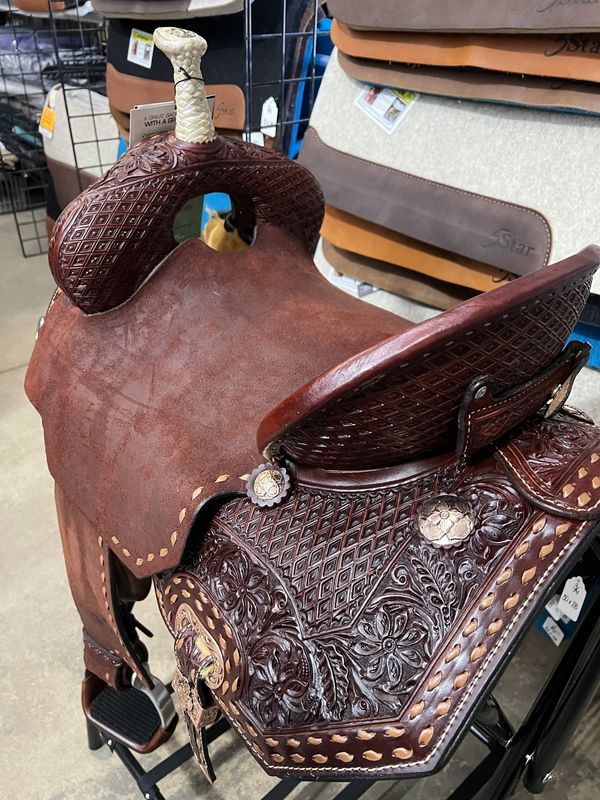 15" Circle Y Josey Revolution Jackpot Flex2 Barrel Saddle - Wide Fit