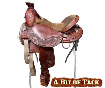 17&quot; Used Circle Y #2 Walnut Grove flex2 trail saddle - wide fit