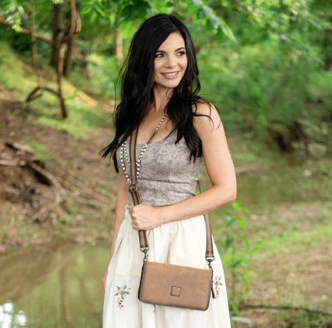 STS BARONESS EVIE ORGANIZER