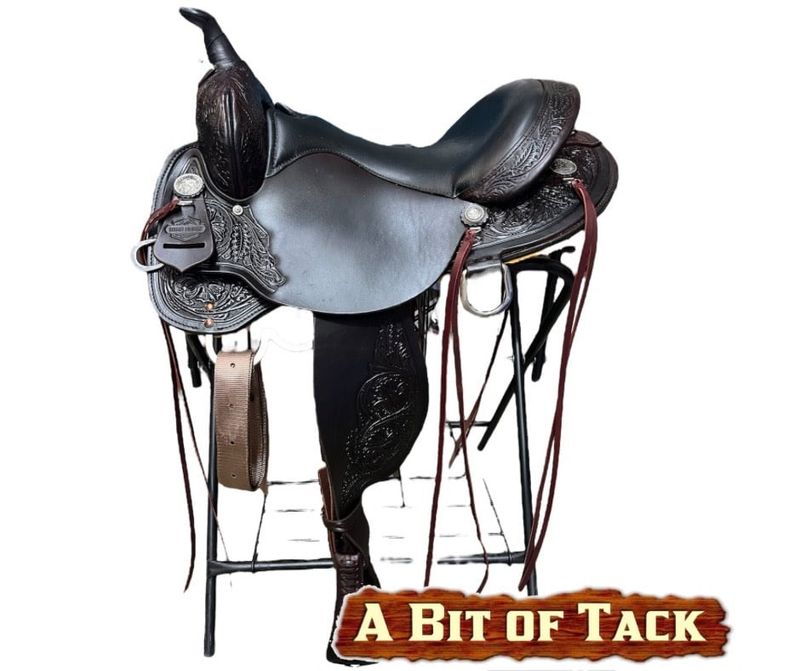 16&quot; Circle Y Mesquite Trail Saddle - Wide Fit
