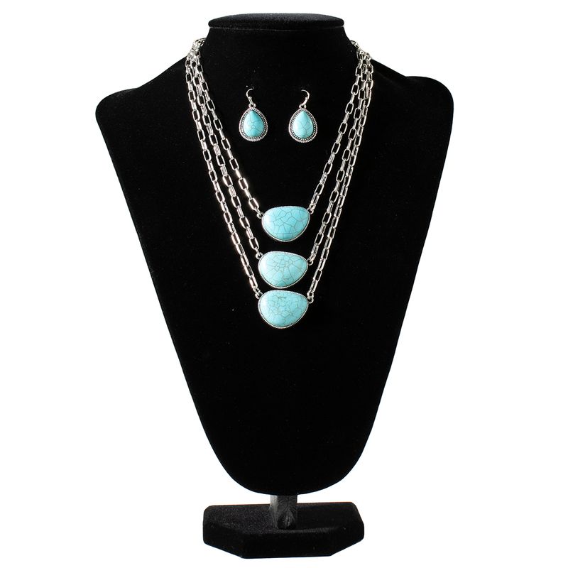 BLAZIN&#39; ROXX TURQUOISE STONE NECKLACE SET