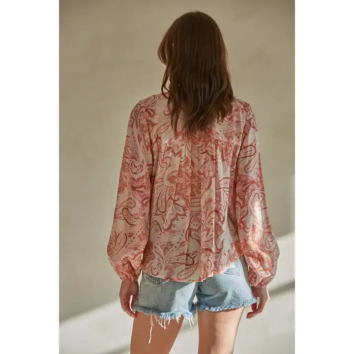 GROOVY LOVE WOVEN TOP