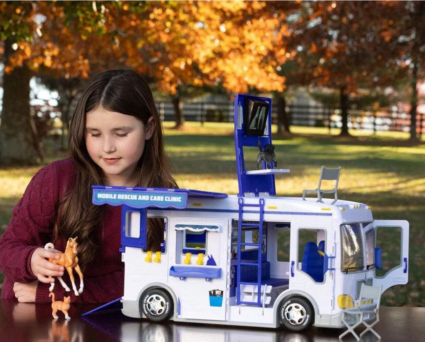 BREYER MOBILE RESCUE &amp; CARE CLINIC