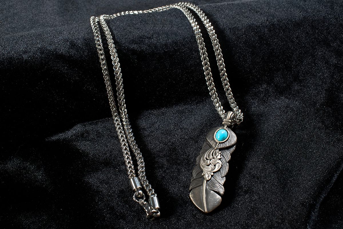 SILVER STRIKE 24&quot; STONE FEATHER NECKLACE