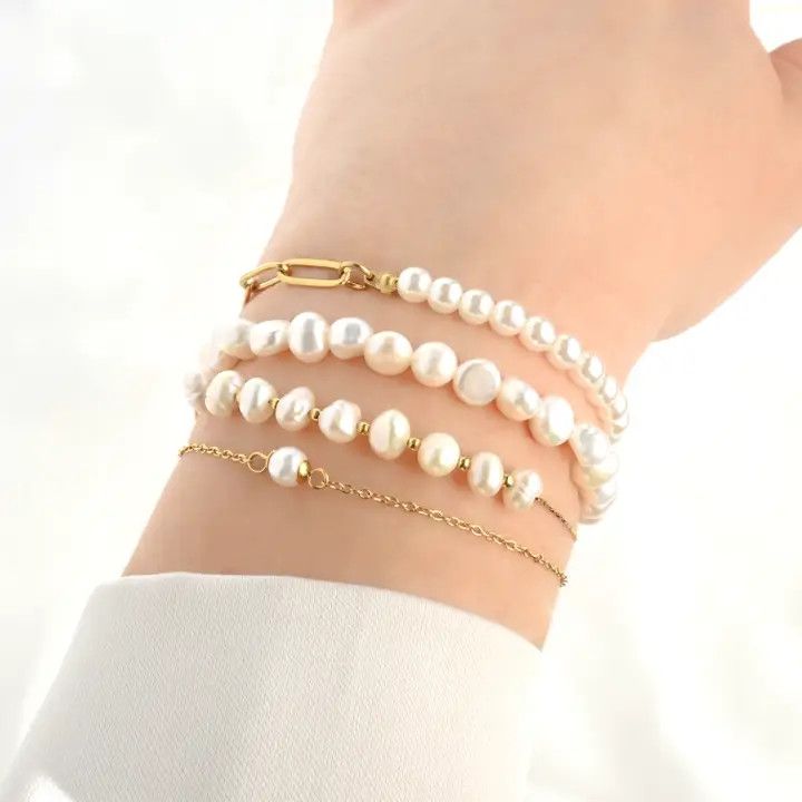 DAINTY PEARL BRACELETS [18K GOLD]