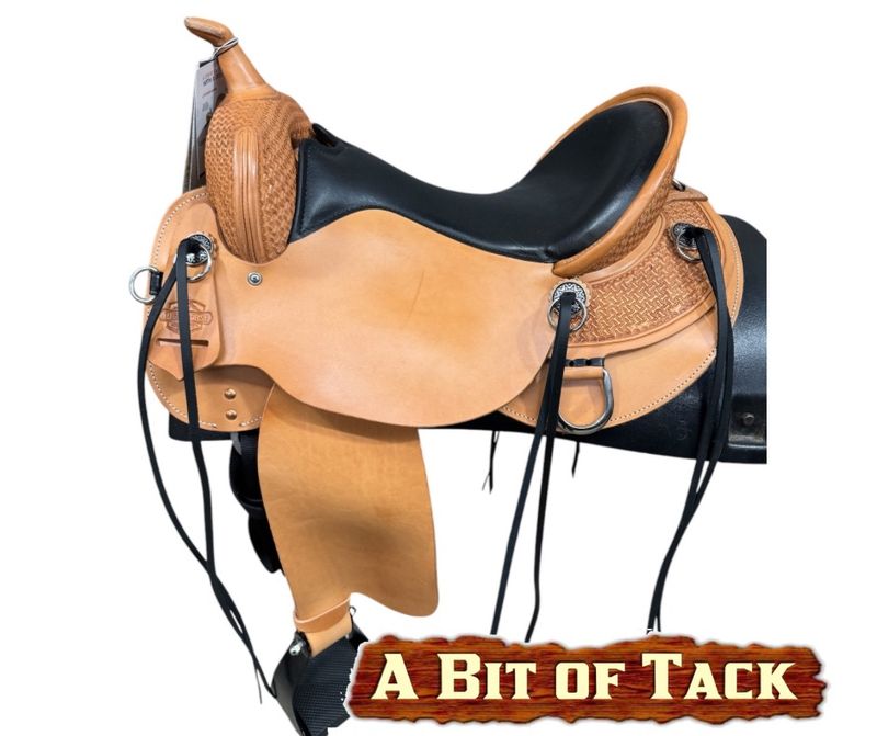 17&quot; Circle Y Sulphur River Trail Saddle - Regular Tree